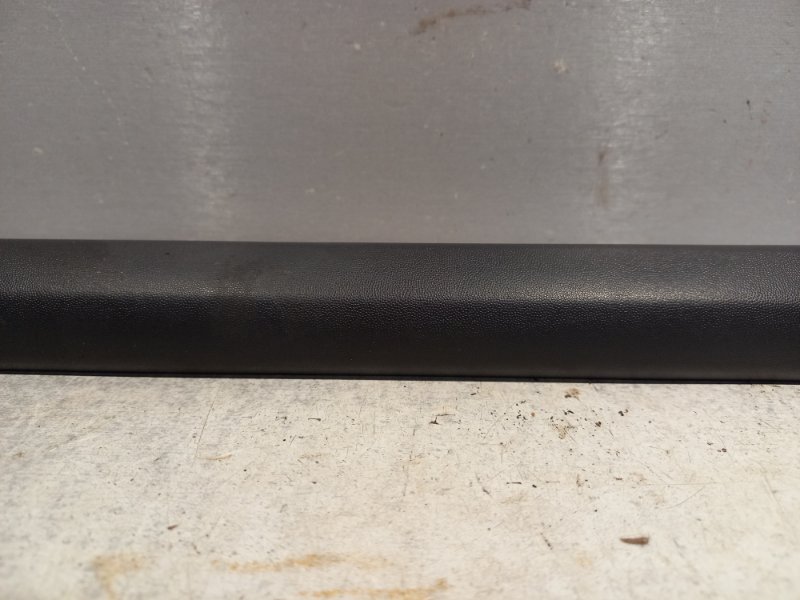 Молдинг на дверь RENAULT LOGAN K7JA710 2009 задн. прав. (б/у)