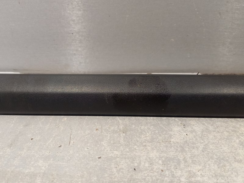 Молдинг на дверь RENAULT LOGAN K7JA710 2009 задн. прав. (б/у)