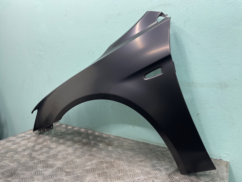 Крыло левое Mitsubishi Lancer 10