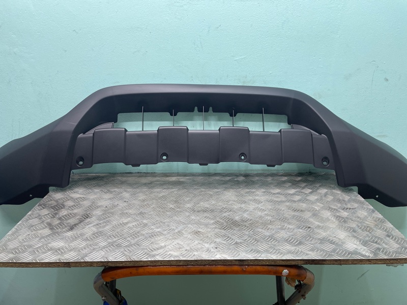 Спойлер Honda CR-V 09-12г новая