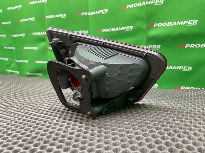 Фонарь правый Cerato 08-13г