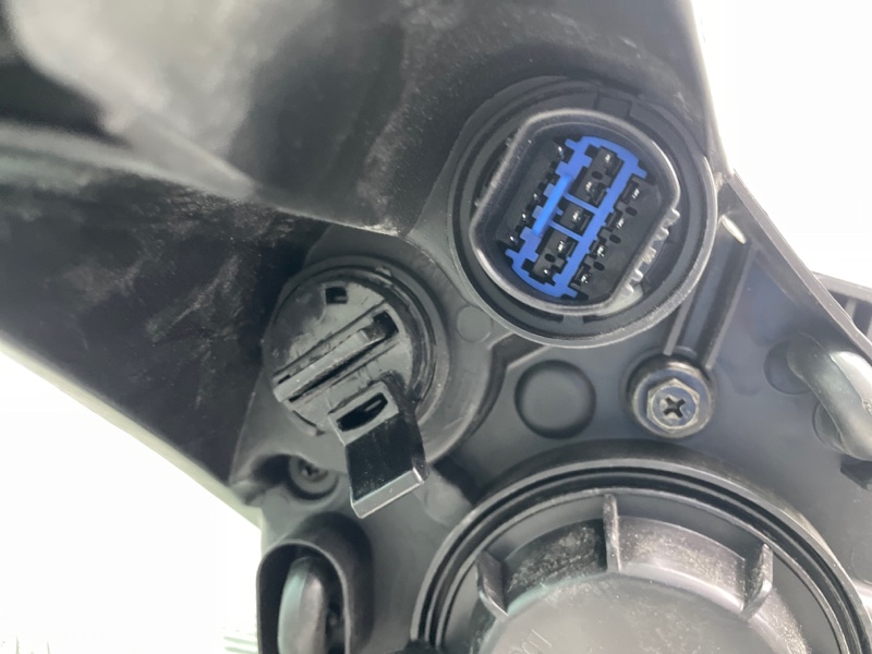 Фара левая Ceed 12-18г