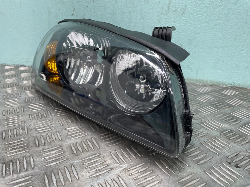 Фара правая Elantra XD