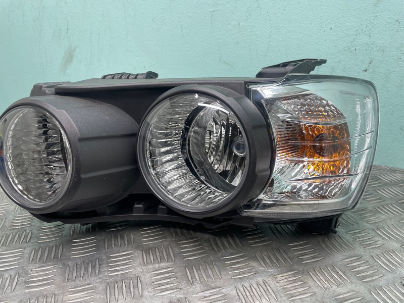 Фара левая Aveo T300