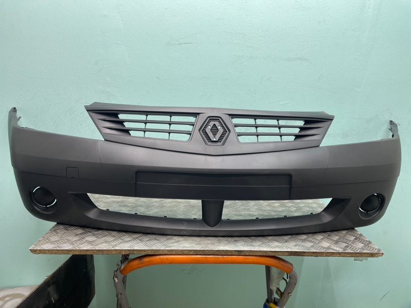 Бампер Renault Logan Тайвань не Китай 05-10г новая