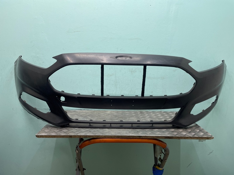 Бампер Ford Mondeo 14-19г 5 новая