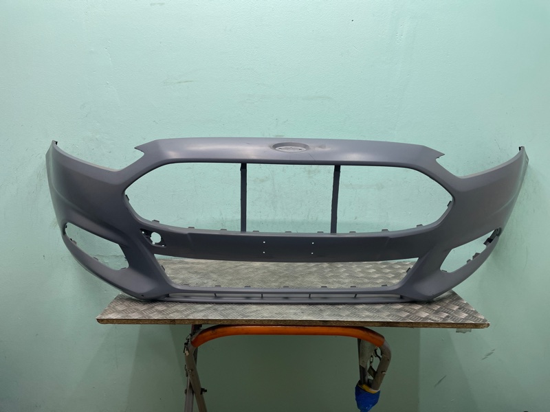 Бампер Ford Mondeo грунтованный 14-19г 5 новая