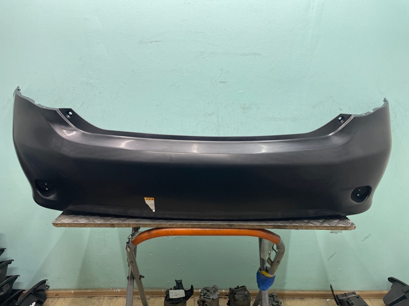 Бампер Toyota Corolla 06-10г 150 новая