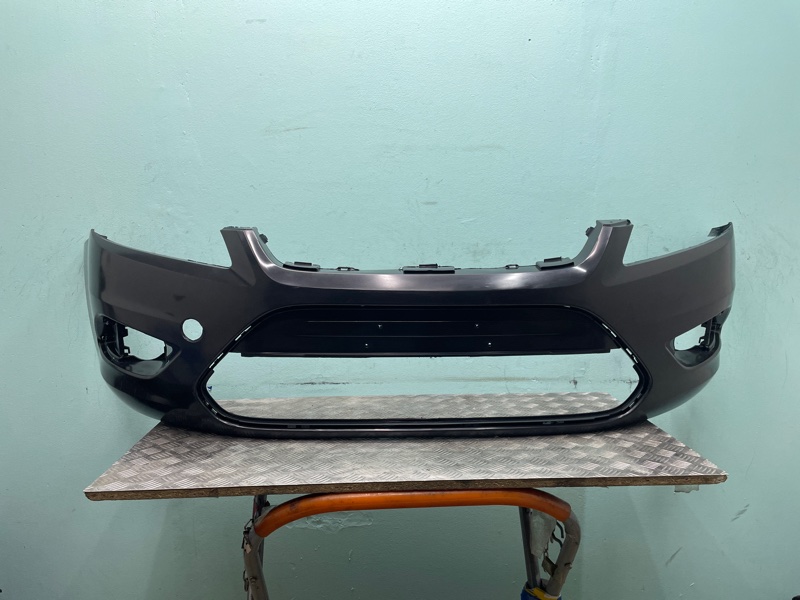 Бампер Ford Focus 08-11г новая