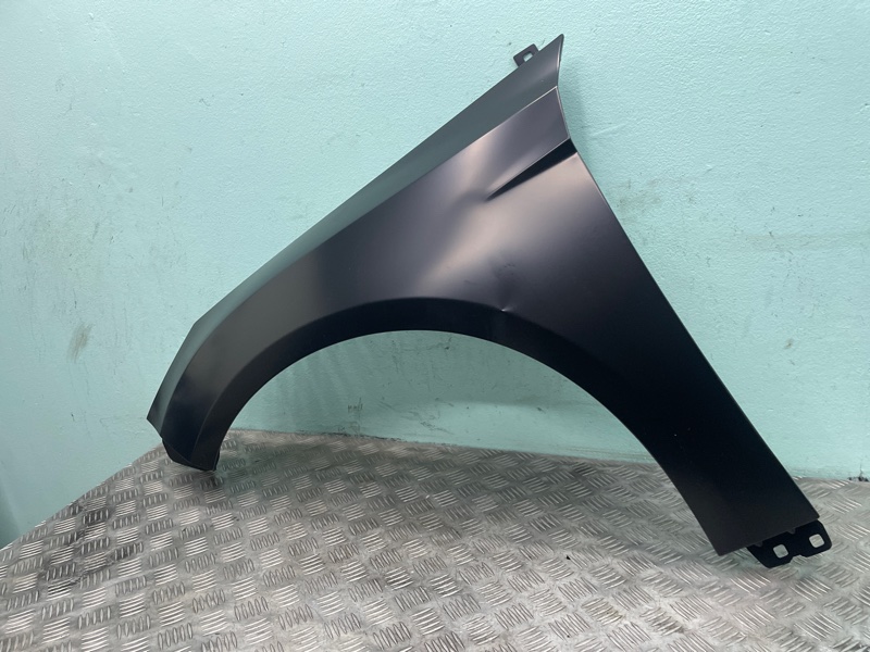 Крыло левое Ford Focus 3