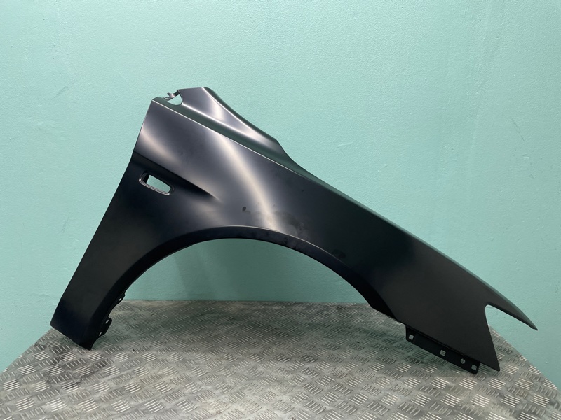 Крыло переднее правое Mitsubishi Lancer 07-г 10 новая