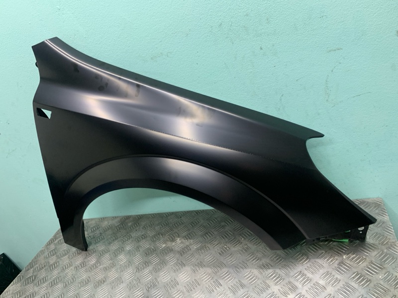 Крыло правое Opel Astra H