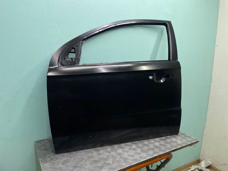 Дверь передняя левая Aveo 05-11г T250