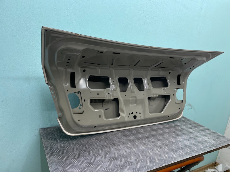 Крышка багажника Cruze 09-15г