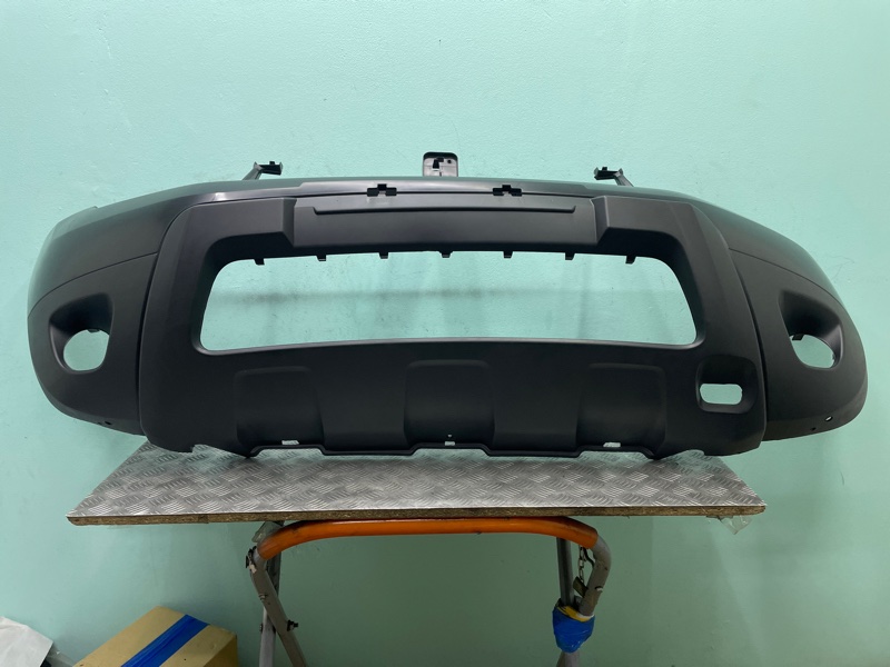 Бампер Renault Duster Тайвань не Китай 10-15г новая
