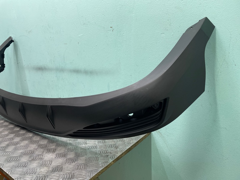 Спойлер бампера задний Hyundai Solaris