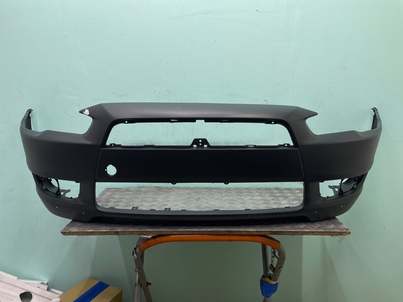 Бампер Lancer Тайвань не Китай 07-10г 10 новая