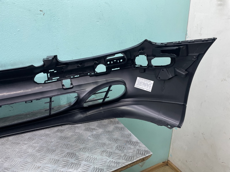 Бампер 02-г w220