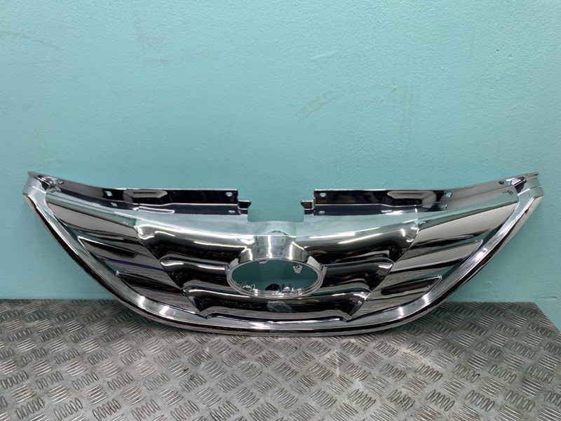 Решетка радиатора Sonata 6 09-14Г