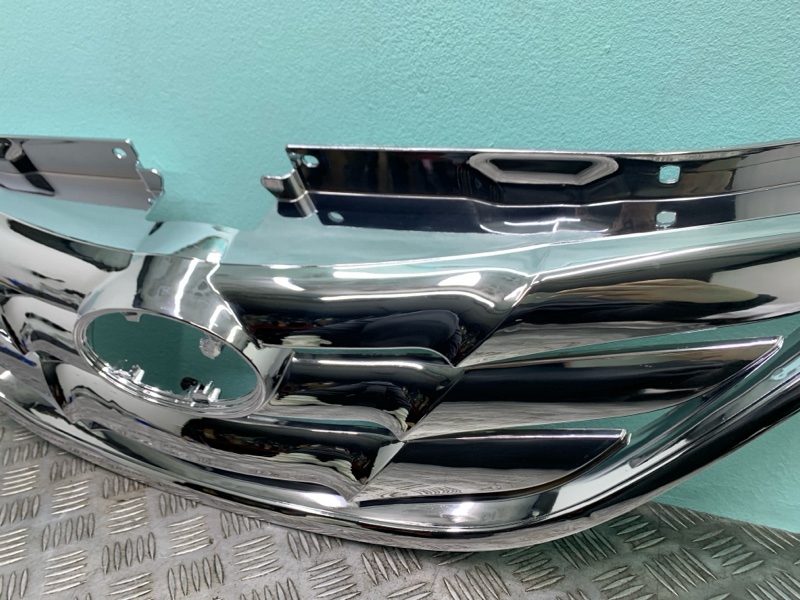 Решетка радиатора Sonata 6 09-14Г