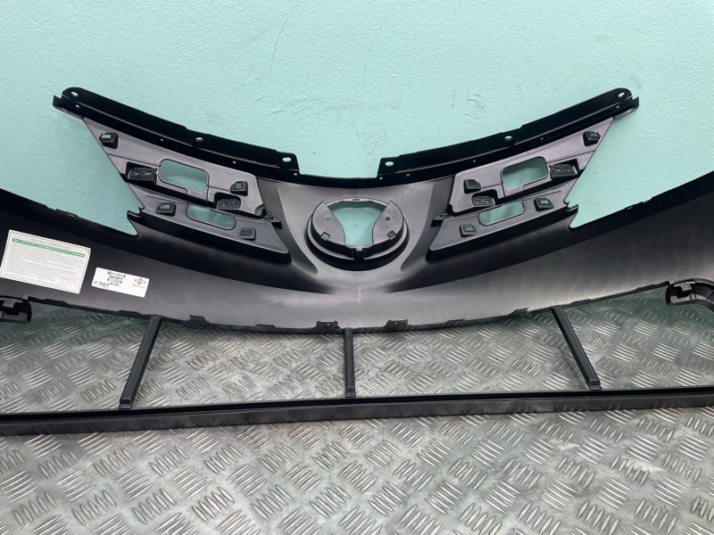 Бампер RAV4 Тайвань не Китай 12-15г