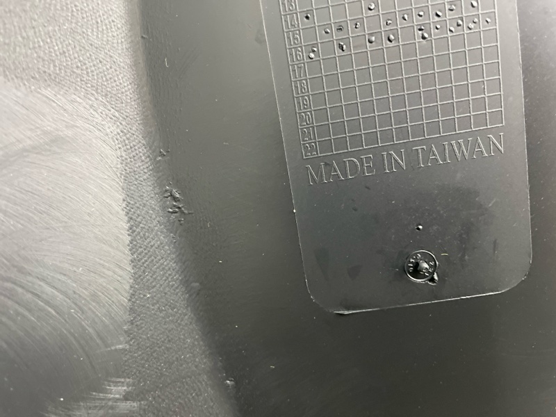 Бампер RAV4 Тайвань не Китай 12-15г