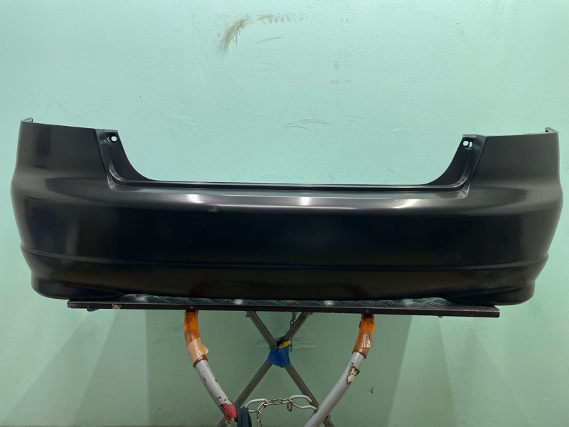 Бампер Honda Civic 00-06г новая