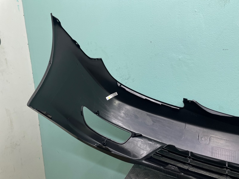 Бампер Camry Тайвань не Китай 04-06г V30