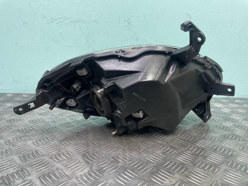 Фара правая Micra Галоген DEPO 02-10г