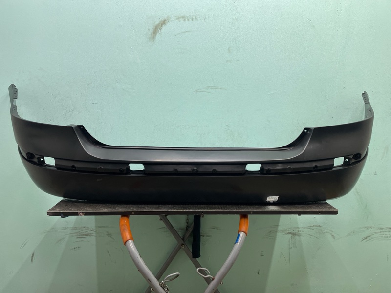 Бампер FORD Focus 2 05-08г новая