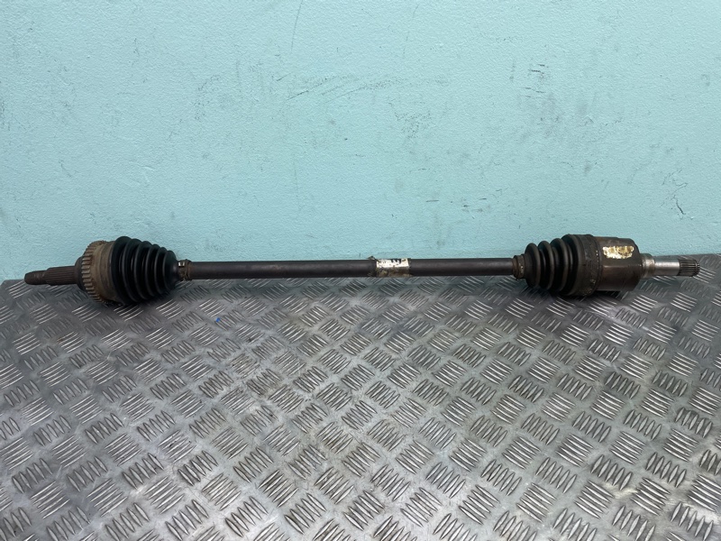 Привод правый Dodge Sebring / Stratus 2.7АТ 01-06г БУ