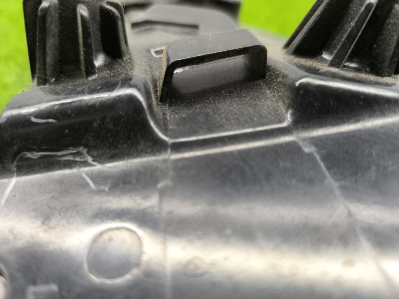 Фонарь внутренний Hyundai Aslan лев. (б/у)