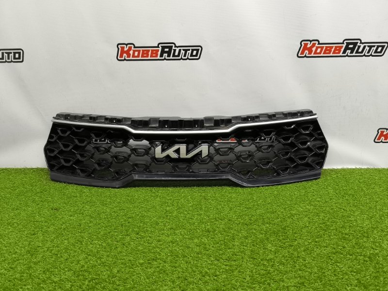 Решетка радиатора Kia Sorento 2020- 4 контрактная
