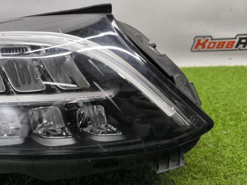 Фара LED правая Mercedes-Benz C W205