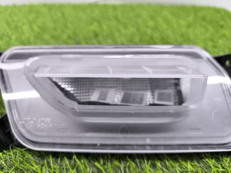 Фонарь заднего хода Genesis GV60 2023 задн. прав. (б/у) Фонарь заднего хода Genesis GV60 2023 задн. прав. (б/у)