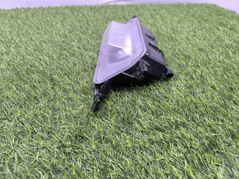 Фонарь заднего хода Genesis GV60 2023 задн. прав. (б/у) Фонарь заднего хода Genesis GV60 2023 задн. прав. (б/у)