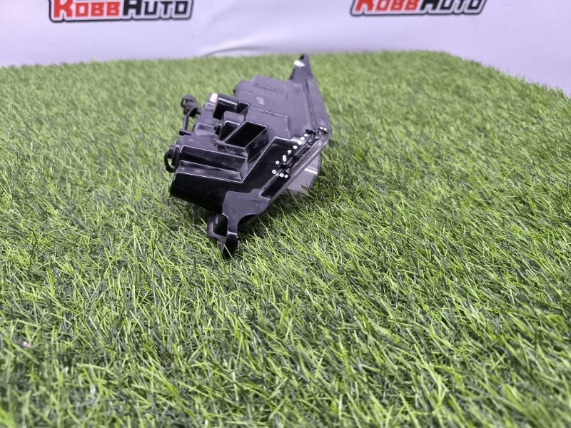 Фонарь заднего хода Genesis GV60 2023 лев. (б/у)