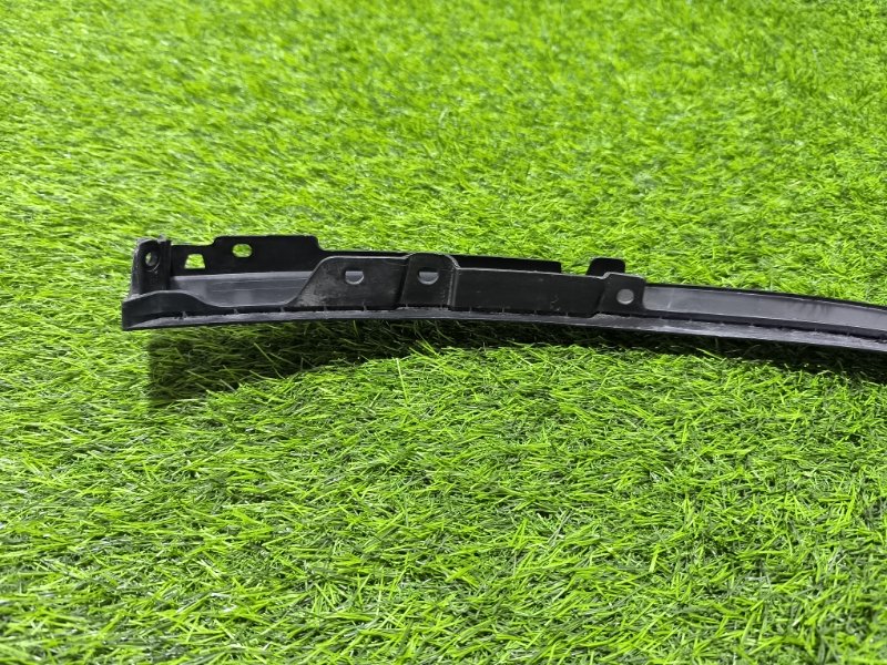 Накладка бампера Kia Sorento 4 перед. лев. (б/у) Накладка бампера Kia Sorento 4 перед. лев. (б/у)