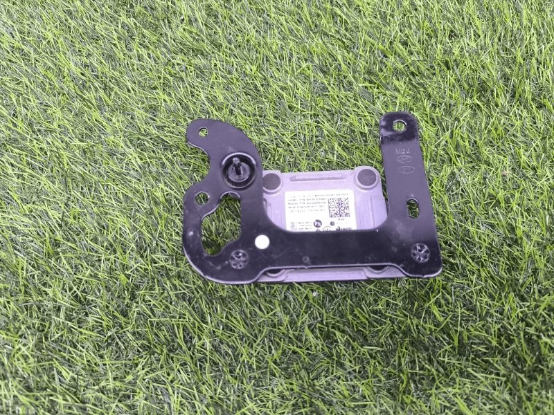 Радарный датчик Kia Sorento 4 (б/у)