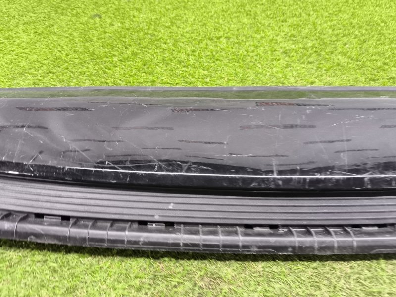 Накладка бампера Hyundai Aslan задн. (б/у) Накладка бампера Hyundai Aslan задн. (б/у)