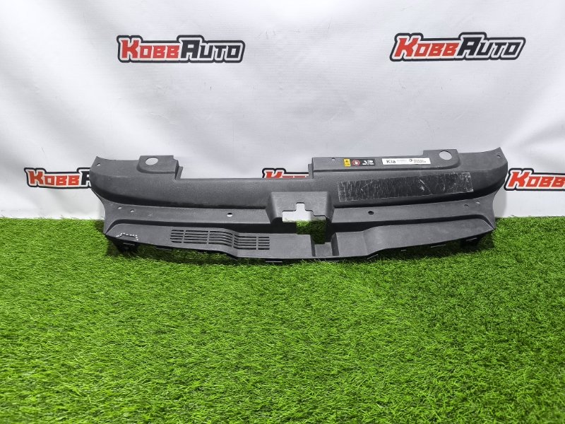 Накладка замка капота передняя Kia K5 2019- DL3 контрактная