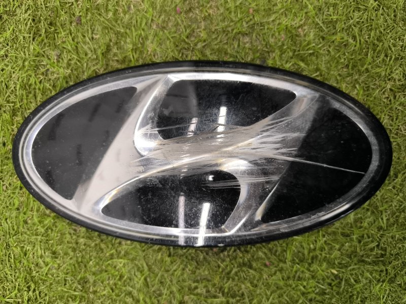 Эмблема передняя Hyundai Grandeur