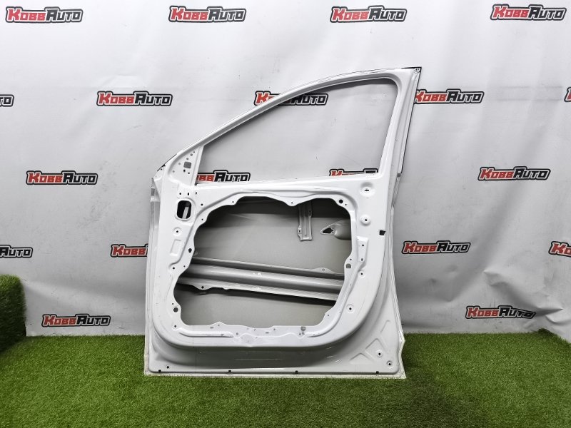 Дверь боковая Hyundai Tucson 4 перед. прав. (б/у)