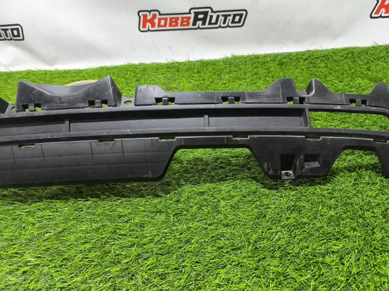 Накладка бампера нижняя задняя Gv70 JK1