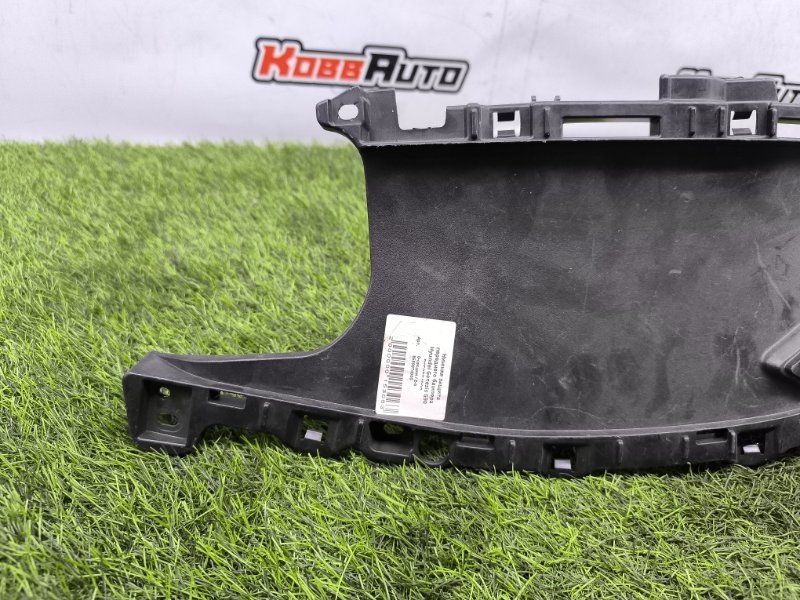 Накладка бампера нижняя Genesis G90 RS4 перед. прав. (б/у) Накладка бампера нижняя Genesis G90 RS4 перед. прав. (б/у)