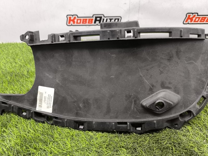 Накладка бампера нижняя Genesis G90 RS4 перед. прав. (б/у) Накладка бампера нижняя Genesis G90 RS4 перед. прав. (б/у)