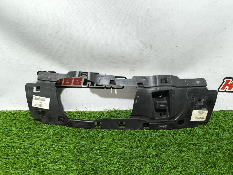 Накладка бампера glb X247