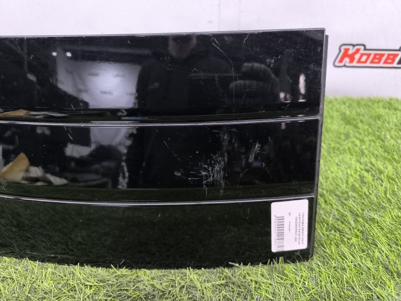 Накладка двери левая Range Rover 2015-