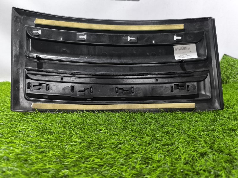 Накладка двери правая Range Rover 2013-