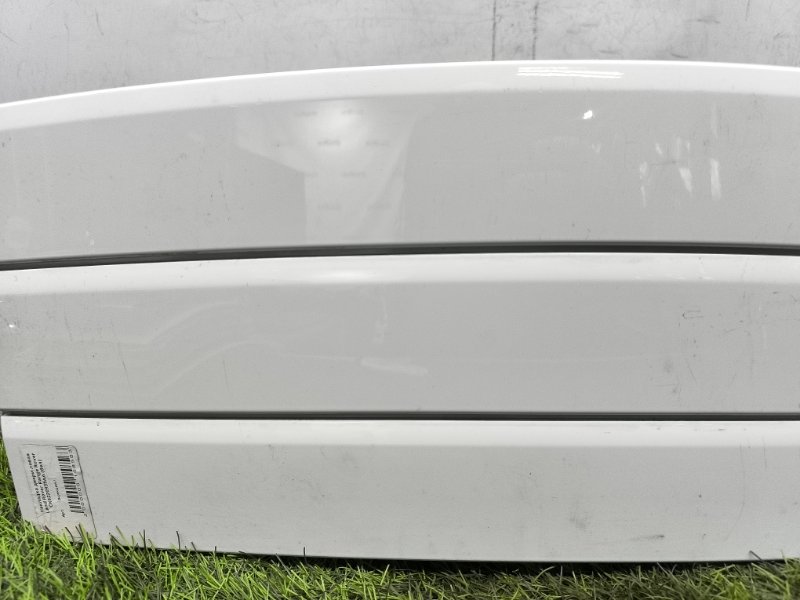 Накладка двери левая Land Rover Range Rover L405